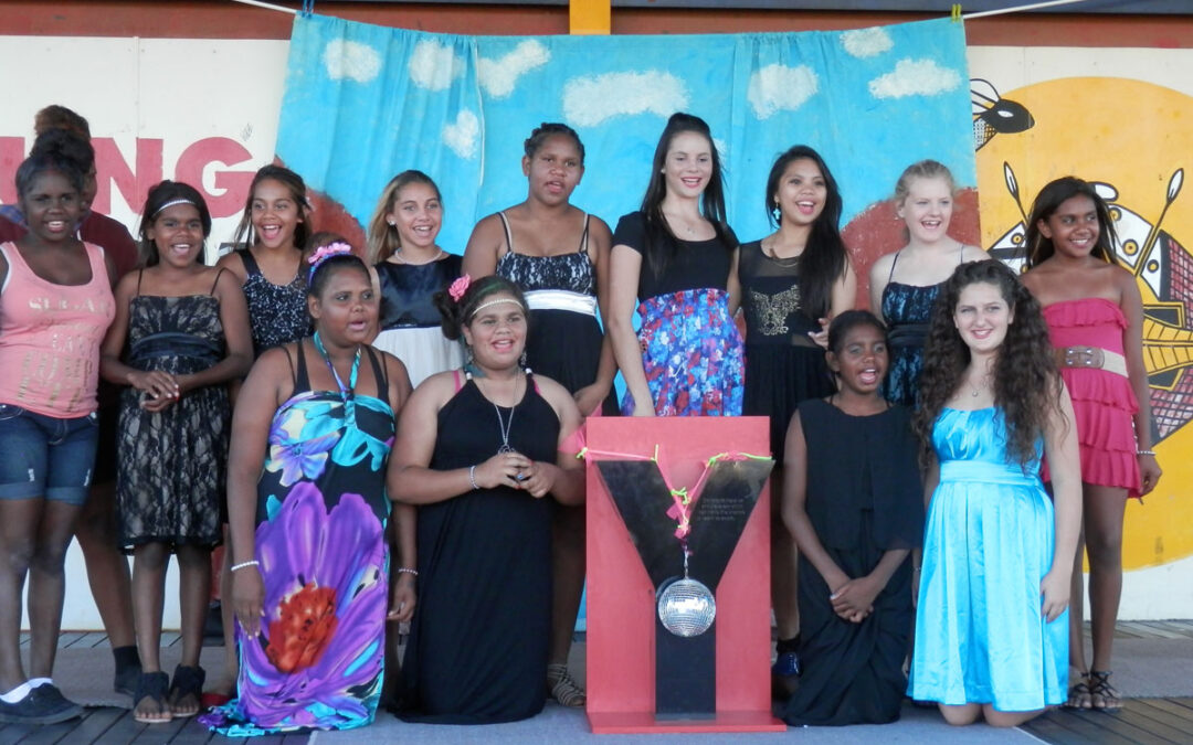 Barunga Fashion Parade – Young Women’s Self Esteem Project 2014